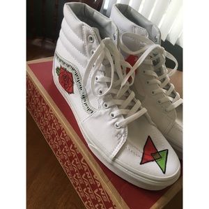 🥀 Custom Rose Sk8 Hi Vans 🥀